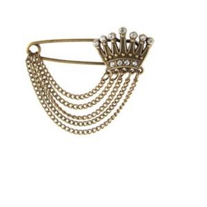 Brooch crown safety pin